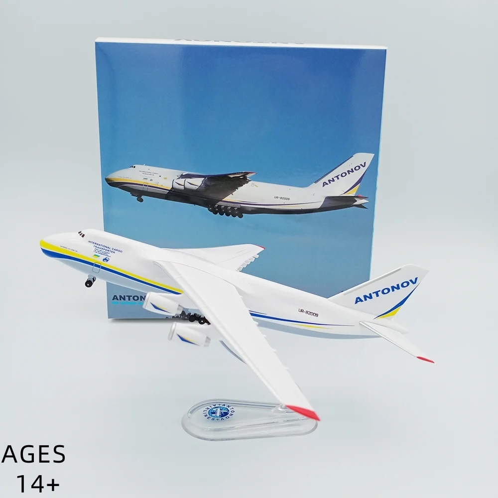 Model Airplane Plastic - 1:400 Scale Antonov An-124 เครื่องบินขนส่ง AN124