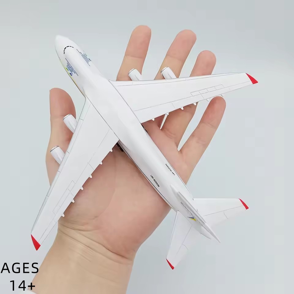 1:400 Scale Antonov An-124 เคร - Model Airplane Plastic บทวิจารณ์และราคา